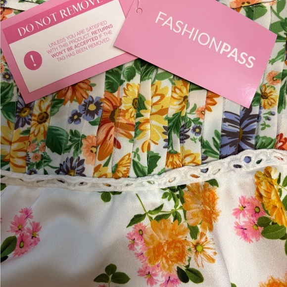 For Love & Lemons Rosalyn Miniskirt Green Yellow Pink Marigold Floral Size M - Picture 13 of 13